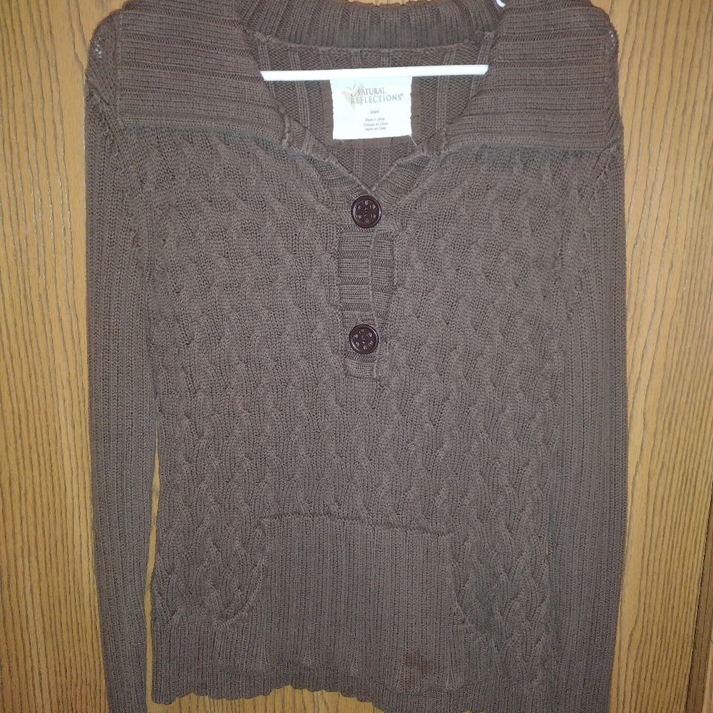 Brown sweater